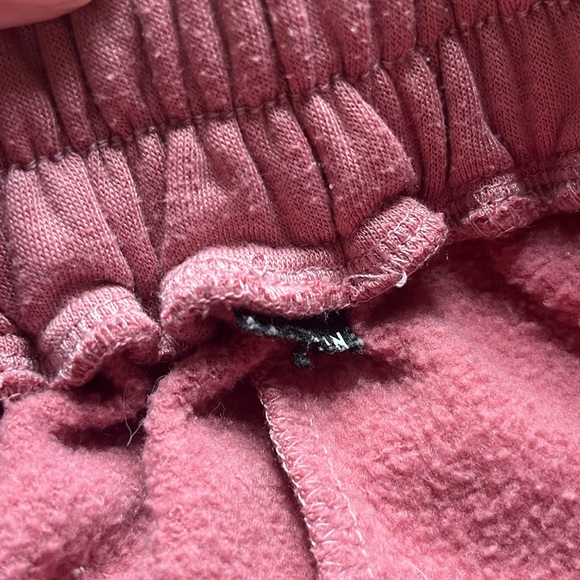 pink sweatshorts 🎀 - Picture 6 of 6